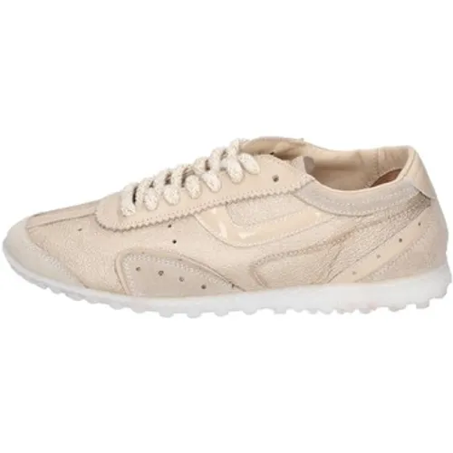 Moma  BC856 PER00A-PERB  women's Trainers in Beige