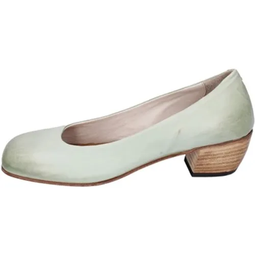 Moma  BE500  women's Court Shoes in Green