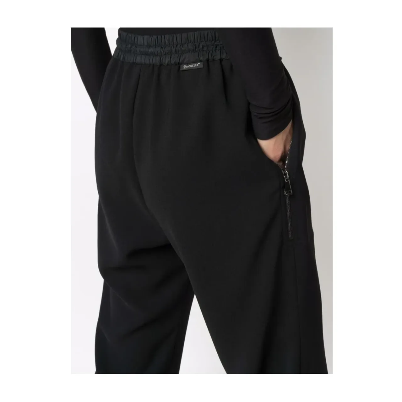 Moncler , 595vw Pants, Stylish and Comfortable ,Black female, Sizes: