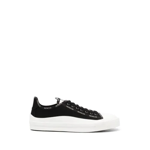 Moncler , Elevated Sole Logo Sneakers ,Black male, Sizes: