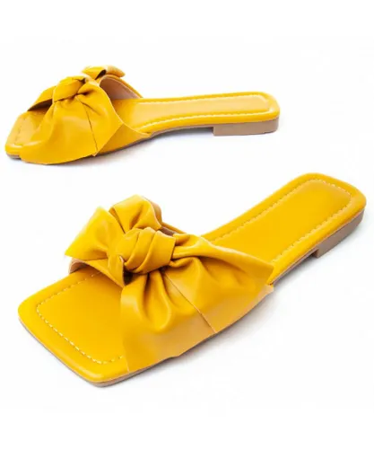 Montevita Womens Flat Sandal Palanti2 In Yellow