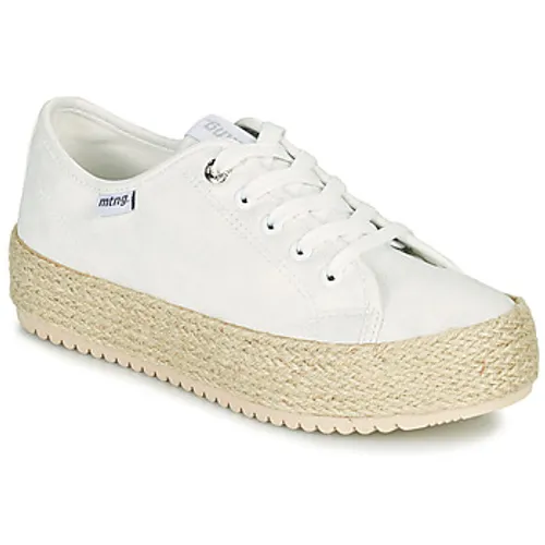 MTNG  60008B  women's Shoes (Trainers) in White