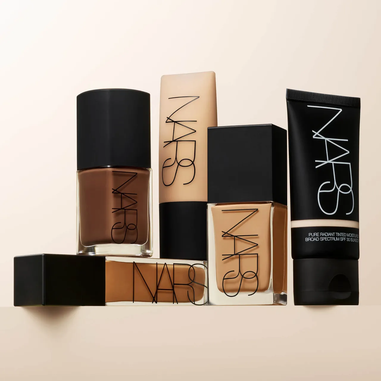 NARS Soft Matte Complete Foundation 45ml (Various Shades) - Marquises