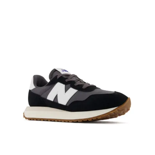 New Balance  237  boys's Children's Shoes (Trainers) in Black
