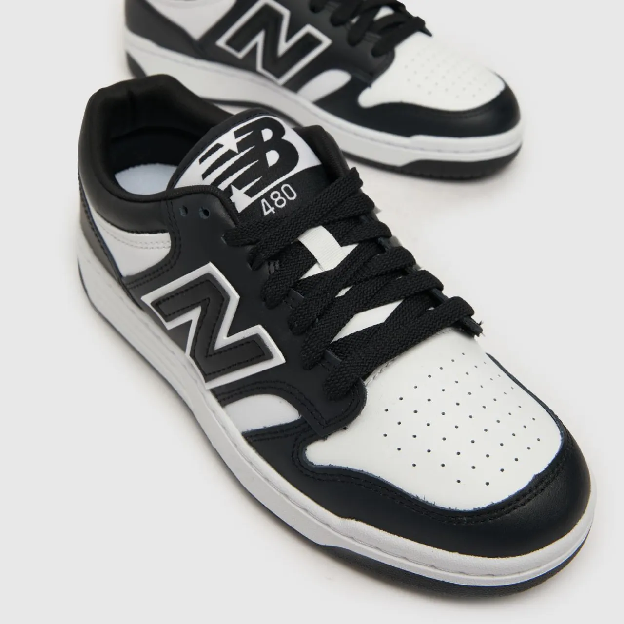 New Balance 480 Trainers In Black & White