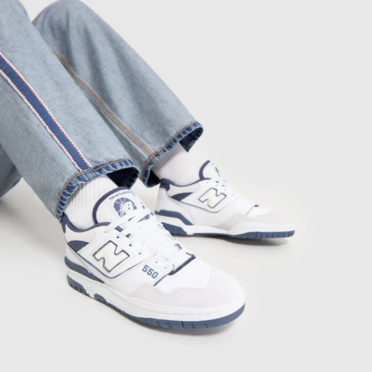New Balance 550 Trainers In White & Blue