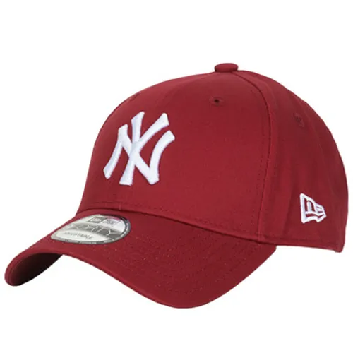 New-Era  LEAGUE ESSENTIAL 9FORTY NEW YORK YANKEES  women's Cap in Red
