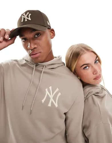 New Era unisex NY logo hoodie in stone-Neutral