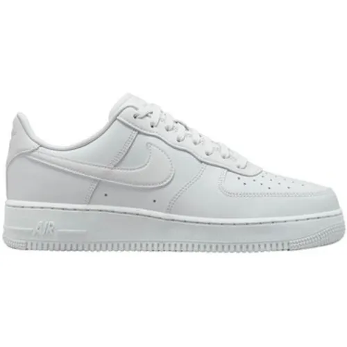 Nike  Air Force 1 '07 Fresh  men's Shoes (Trainers) in White