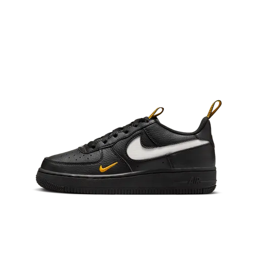 Nike Air Force 1 LV8 Older Kids' Shoes - Black