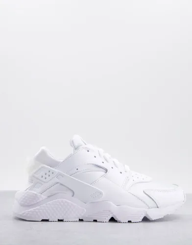Nike Air Huarache trainers in white