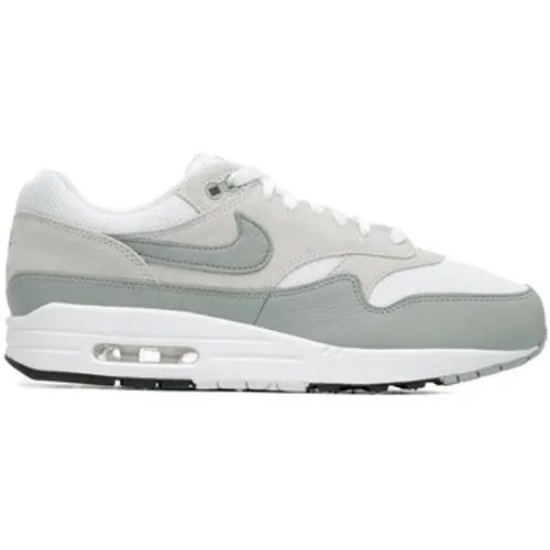 Nike  Air Max 1  men's Shoes (Trainers) in Grey