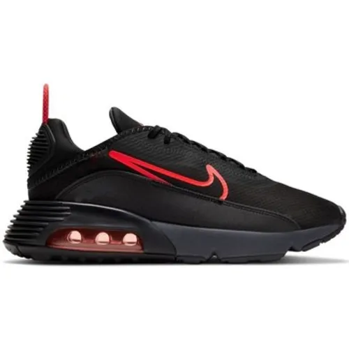 Nike  Air Max 2090  men's Shoes (Trainers) in Black