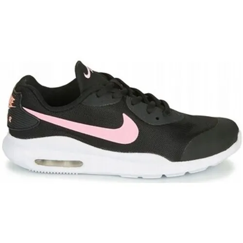 Nike  Air Max Oketo Gs  boys's Children's Shoes (Trainers) in Black