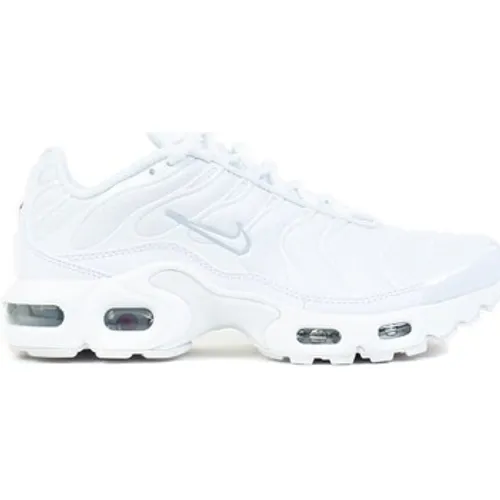 Nike  Air Max Plus  women's Shoes (Trainers) in White