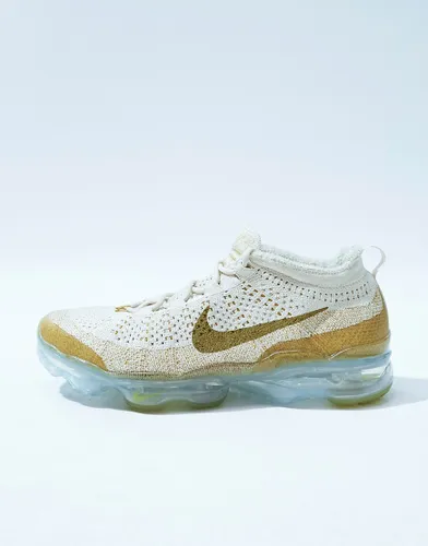 Nike Air Vapormax 2023 flyknit trainers in bronze-Brown