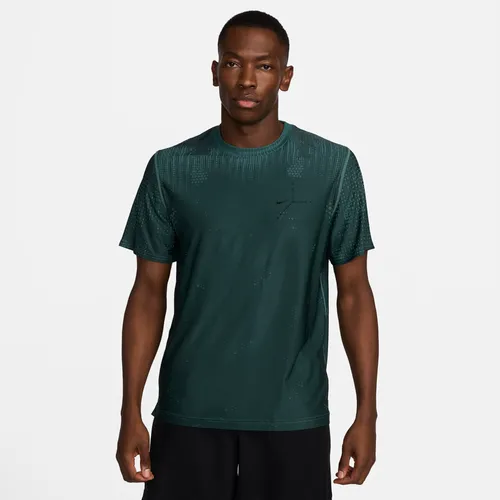 Nike APS Men's Dri-FIT ADV Short-Sleeve Versatile Top - Green - Polyester