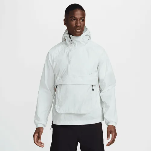 Nike APS Men's UV Repel Lightweight Versatile Jacket - Grey - Nylon