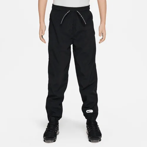 Nike Athletics Older Kids' (Boys') Repel Trousers - Black - Polyester