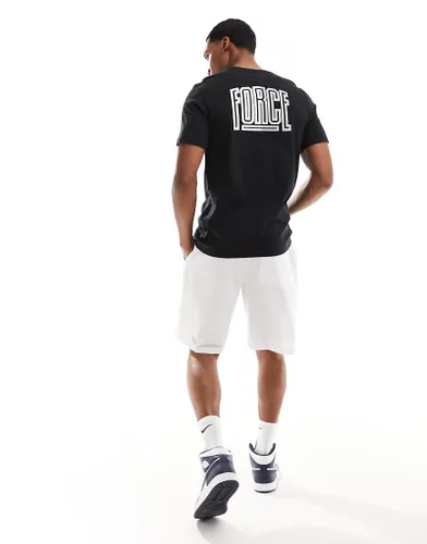 Nike Basketball Force T-shirt in black