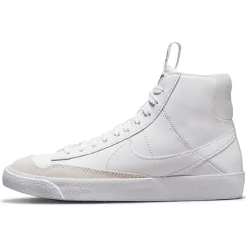 Nike  Blazer Mid 77 SE GS  women's Mid Boots in White