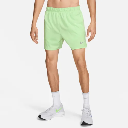 Nike Challenger Men's Dri-FIT 13cm (approx.) Brief-lined Running Shorts - Green - Polyester