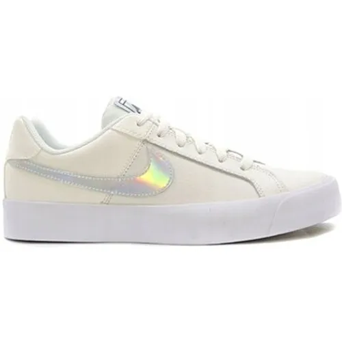 Nike  Court Royale Ac  women's Shoes (Trainers) in White
