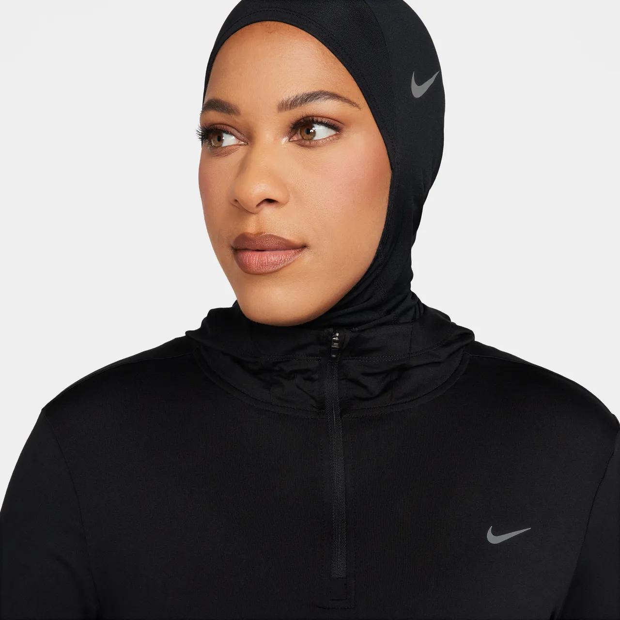 Nike Dri-FIT Swift UV Women's Hooded Running Jacket - Black - Polyester