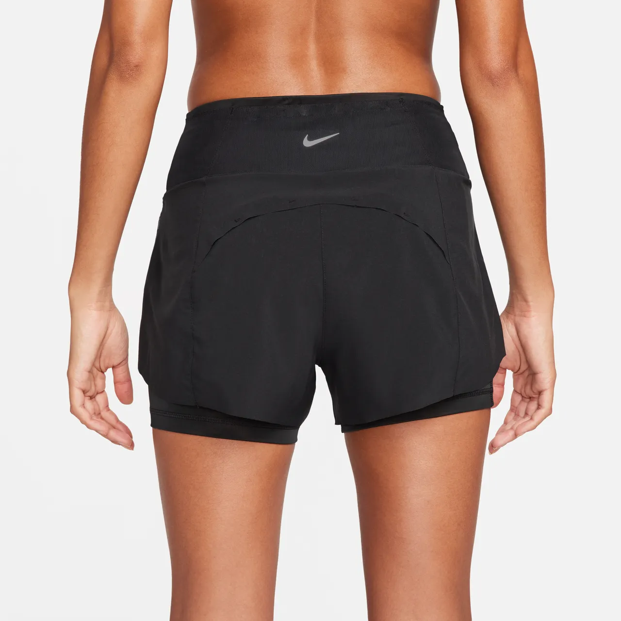 Nike Dri-FIT Swift Women's Mid-Rise 8cm (approx.) 2-in-1 Running Shorts with Pockets - Black - Polyester