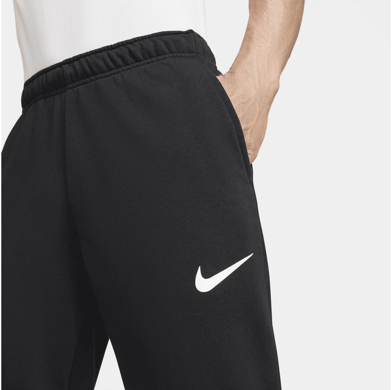 Nike Dry Men's Dri-FIT Taper Fitness Fleece Trousers - Black - Polyester