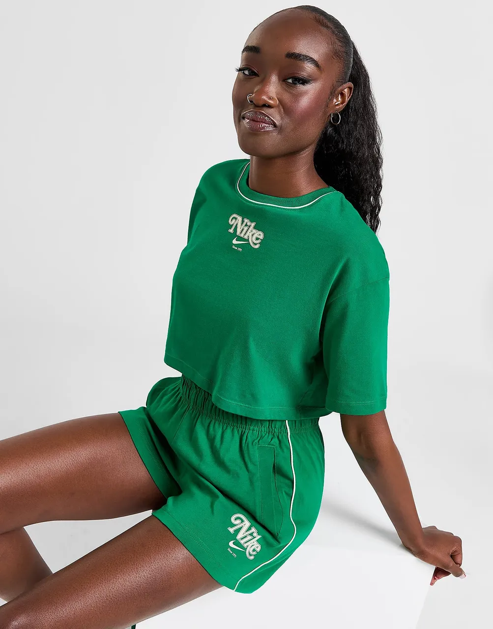 Nike Energy Crop T-Shirt - Green - Womens