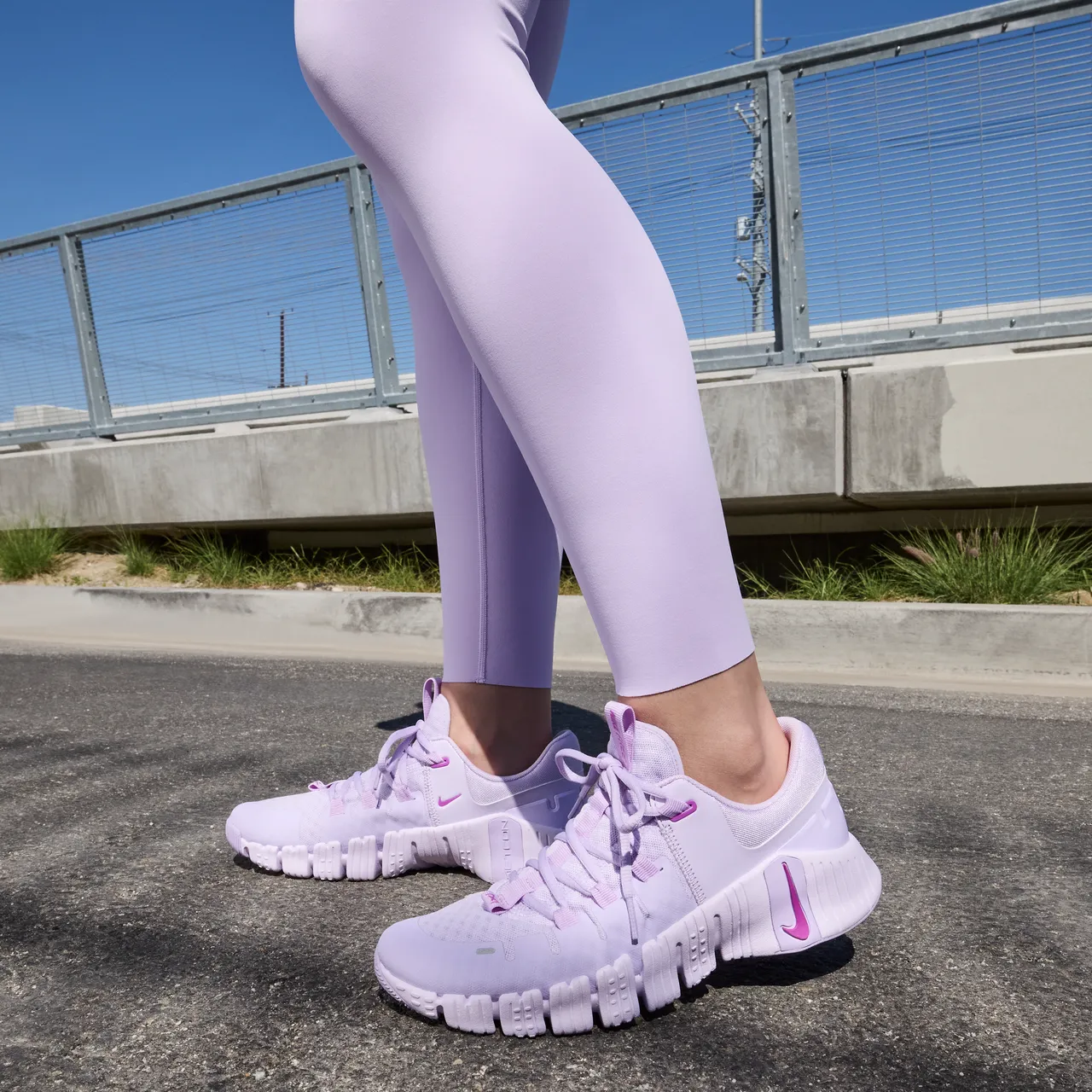 Nike Free Metcon 5 Women's Workout Shoes - Purple