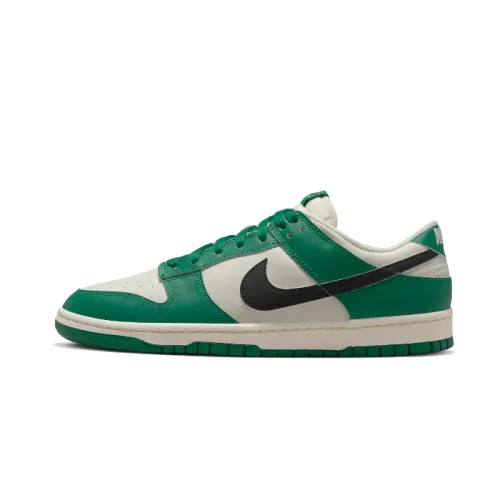 Nike , Green Dunk Low SE Sneakers ,Green male, Sizes: