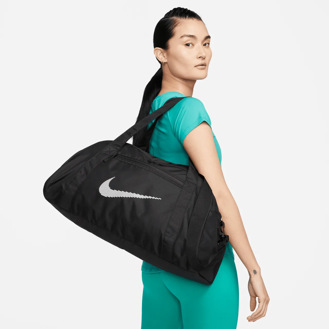 Nike Gym Club Duffel Bag (24L) - Black - Polyester