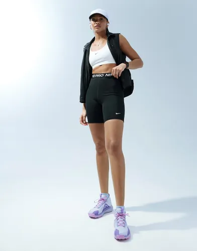 Nike high rise 7 inch legging shorts in black