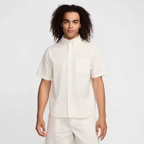 Nike Life Men's Short-Sleeve Seersucker Button-Down Shirt - Grey - Polyester