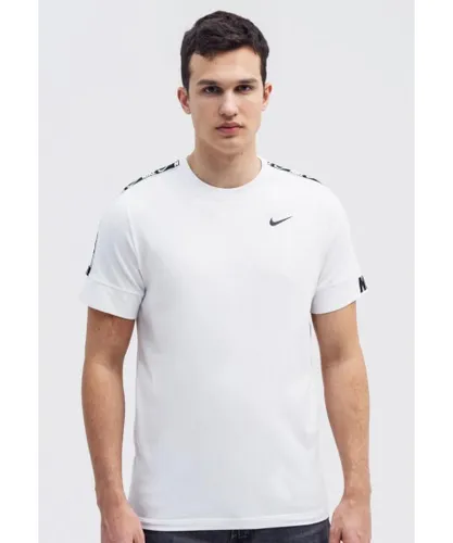 Nike Mens Repeat T Shirt in white Cotton
