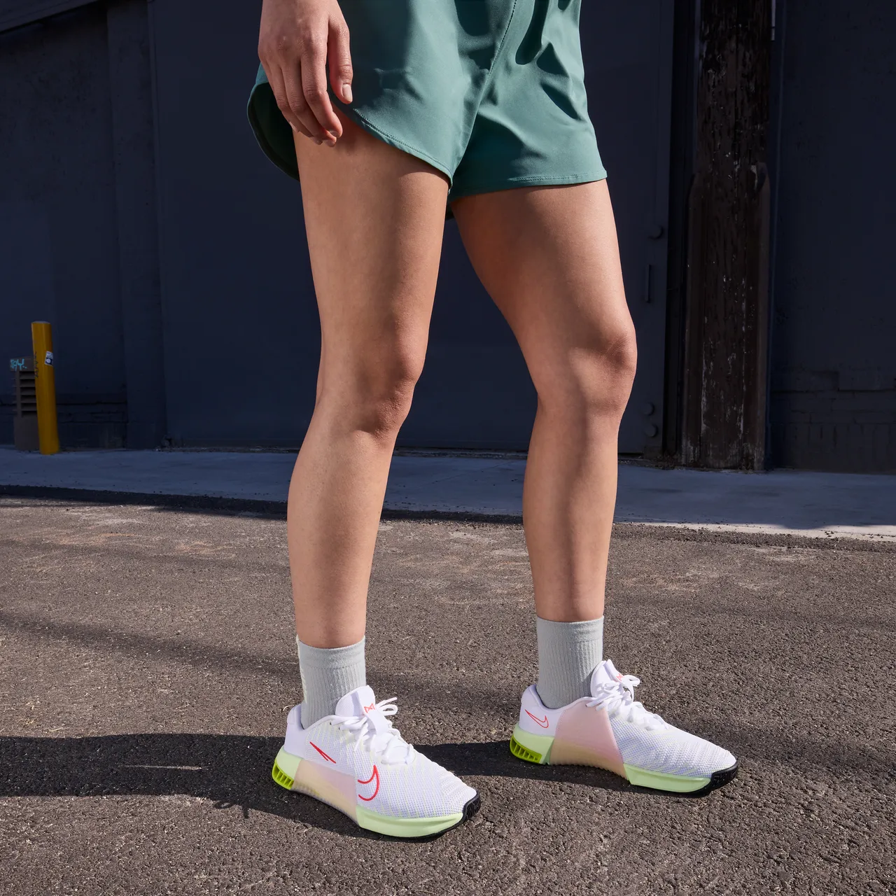 Nike Metcon 9 Women's Workout Shoes - White