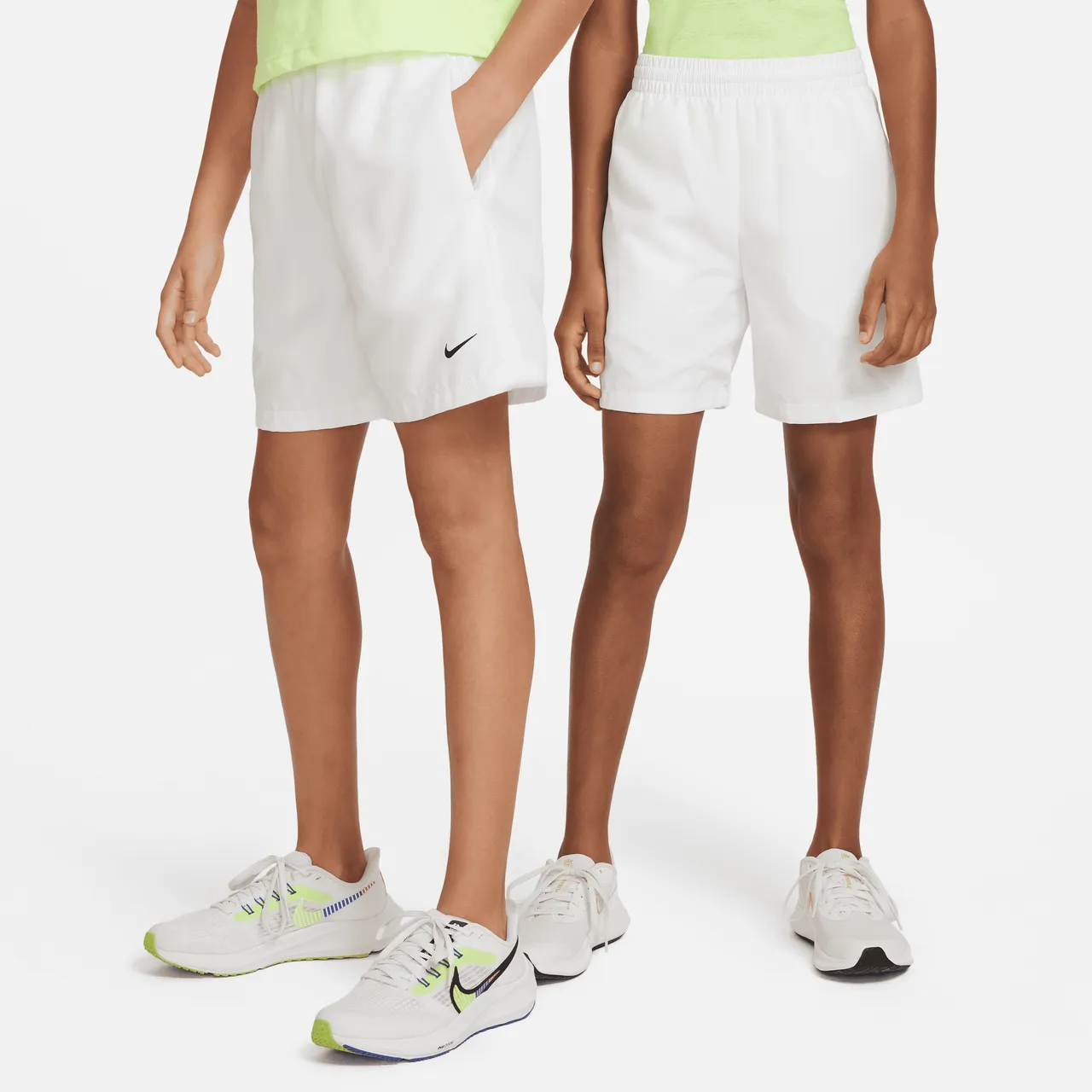 Nike Multi Older Kids' (Boys') Dri-FIT Training Shorts - White - Polyester