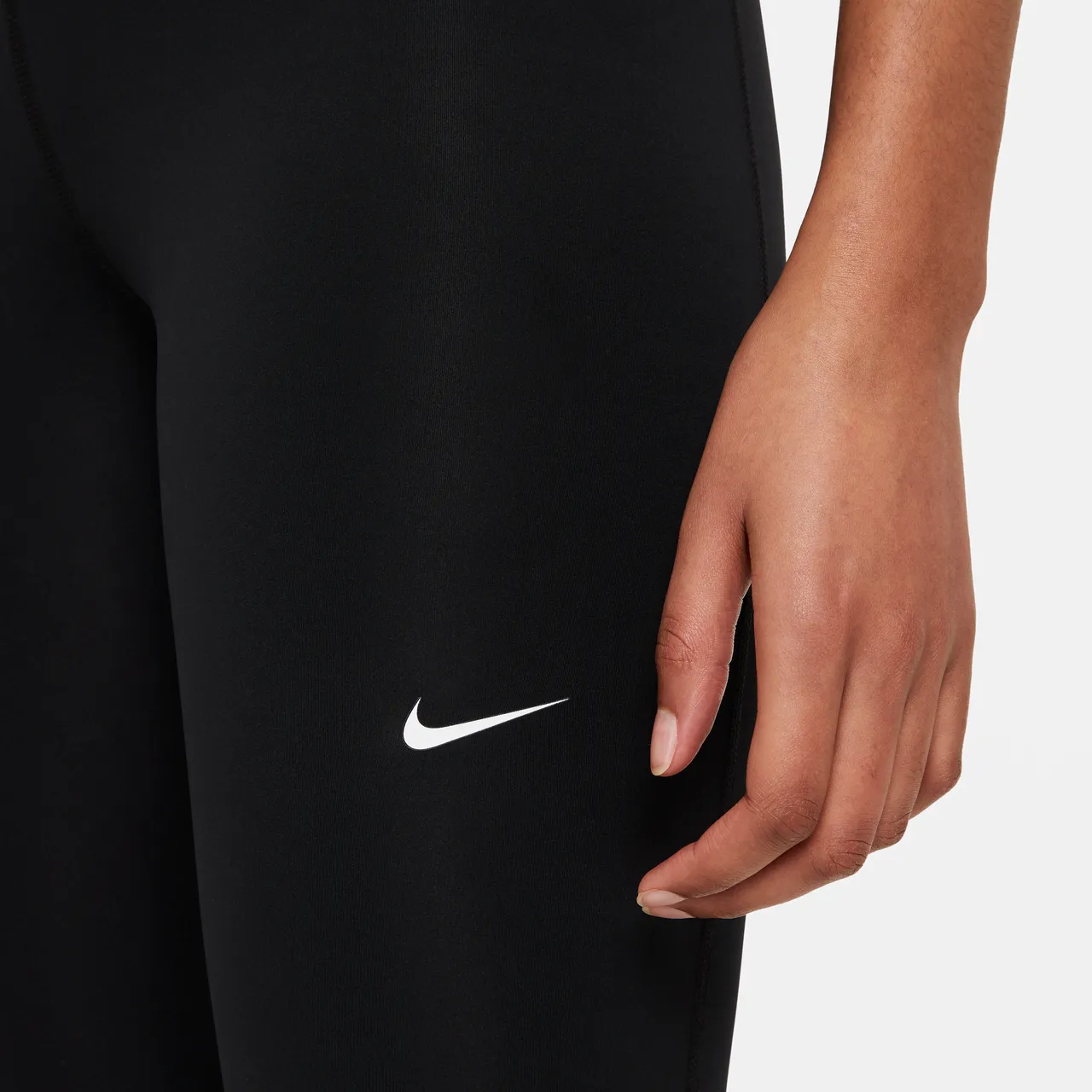Nike Pro 365 Women's High-Waisted 7/8 Mesh Panel Leggings - Black - Polyester
