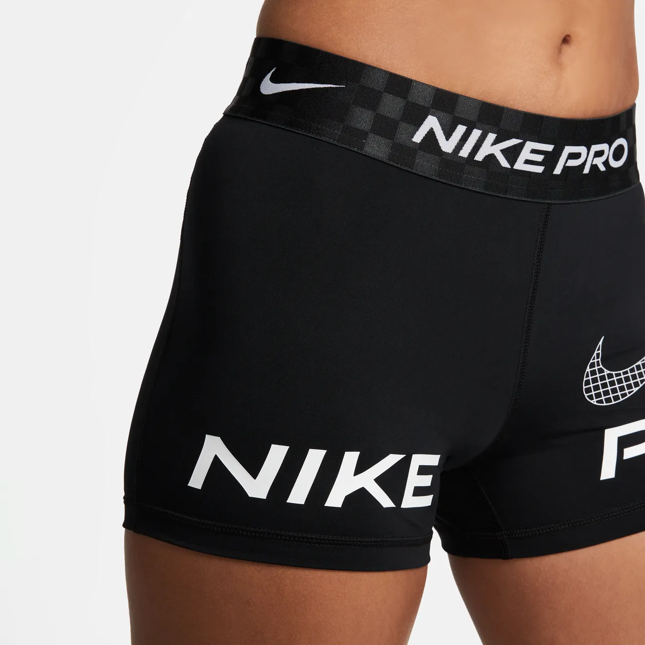 Nike Pro Dri-FIT Women's Mid-Rise 8cm (approx.) Graphic Training Shorts - Black - Polyester