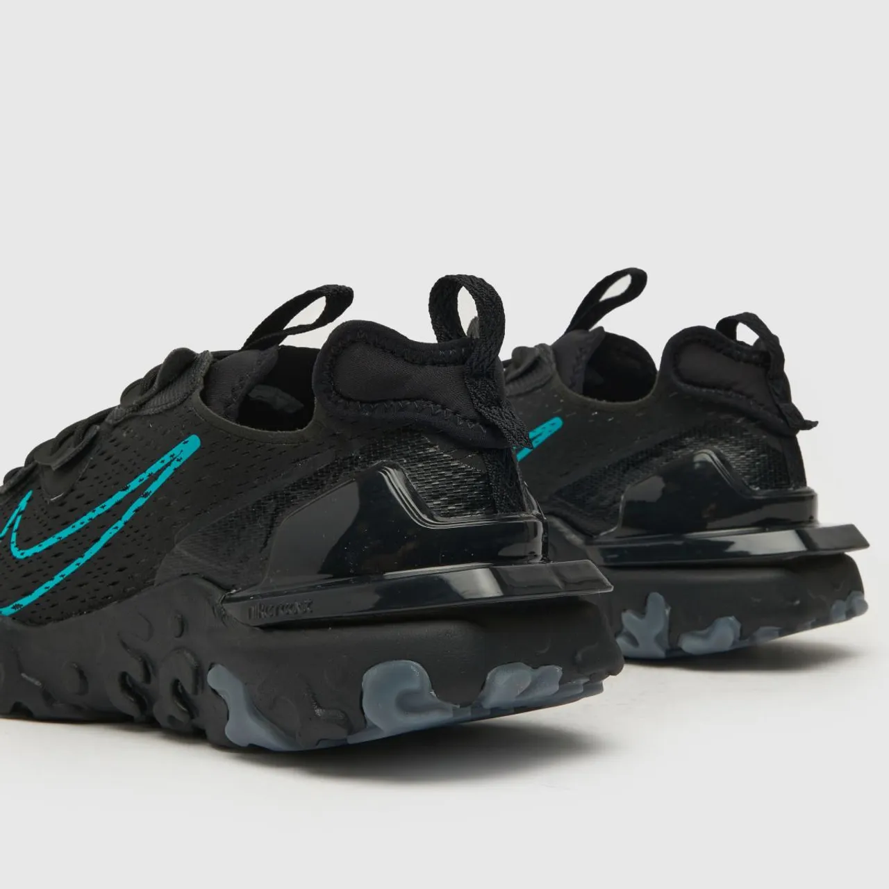 Nike React Vision Trainers In Black And Blue