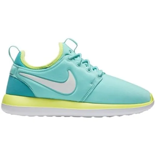 Nike  Roshe Two  boys's Children's Shoes (Trainers) in multicolour