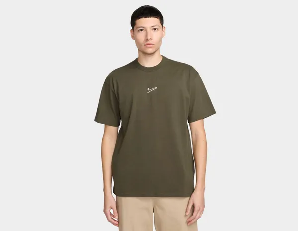 Nike Solo Swoosh Premium Essentials T-Shirt, Green