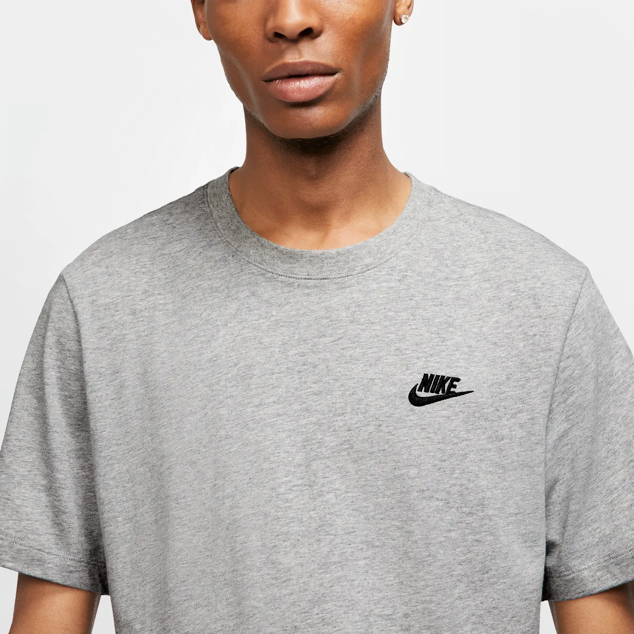 Nike Sportswear Club Men's T-Shirt - Grey - Cotton