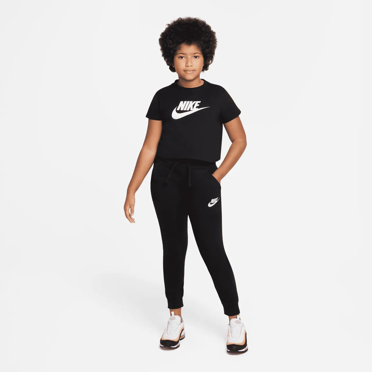 Nike Sportswear Older Kids' (Girls') Cropped T-Shirt - Black - Cotton