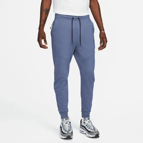 Nike Sportswear Tech Fleece Lightweight Men's Slim-Fit Jogger Tracksuit Bottoms - Blue