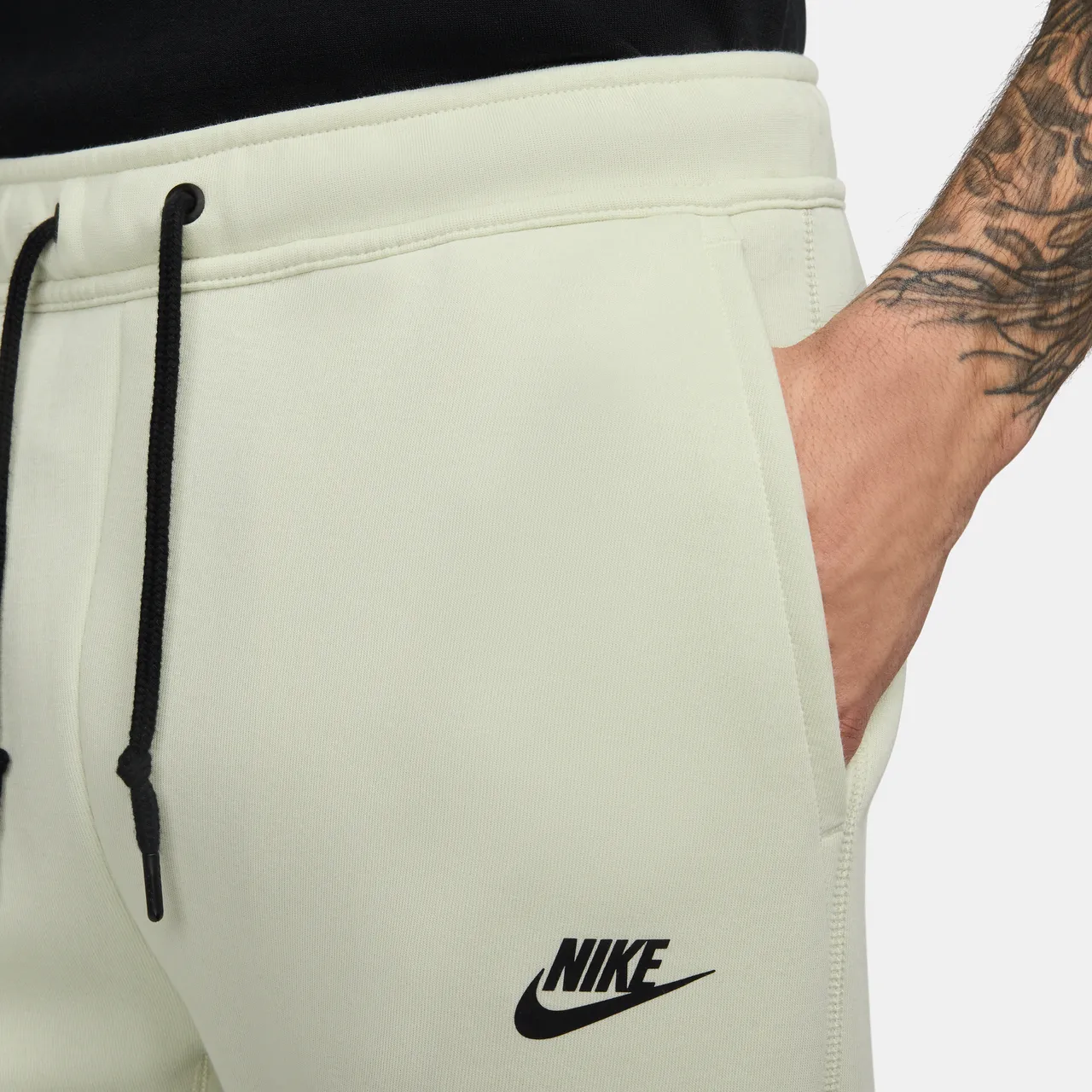 Nike Sportswear Tech Fleece Men's Joggers - Green - Cotton