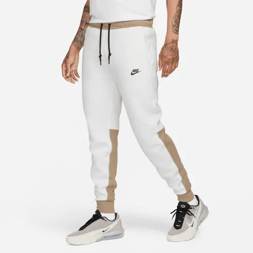 Nike Sportswear Tech Fleece Men's Joggers - White - Cotton