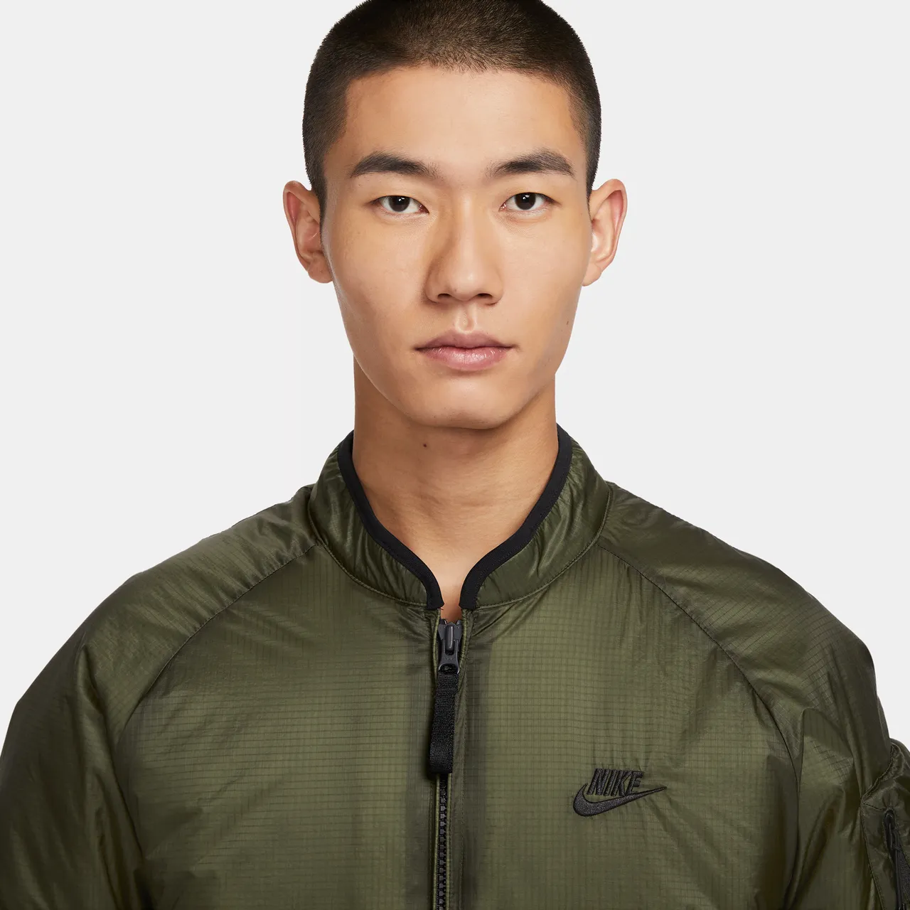 Nike Sportswear Tech Men's Therma-FIT Loose Insulated Jacket - Green - Polyester